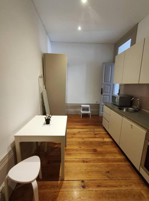 Alvares Cabral Apartamento C Appartement Porto Buitenkant foto