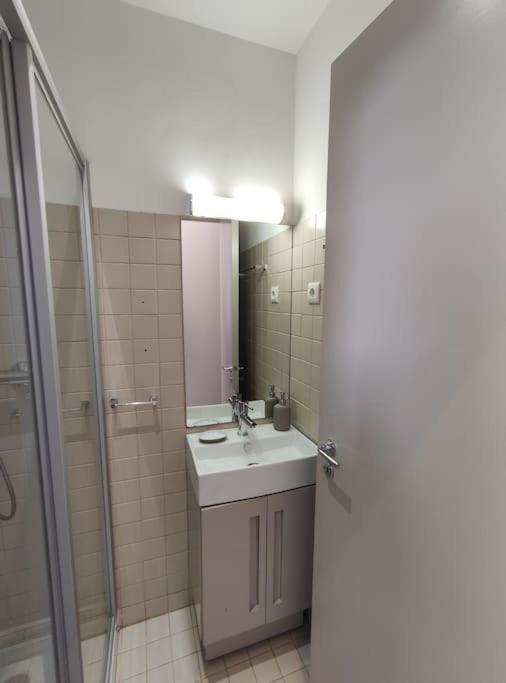 Alvares Cabral Apartamento C Appartement Porto Buitenkant foto