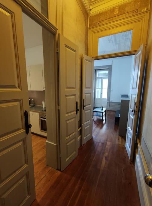 Alvares Cabral Apartamento C Appartement Porto Buitenkant foto